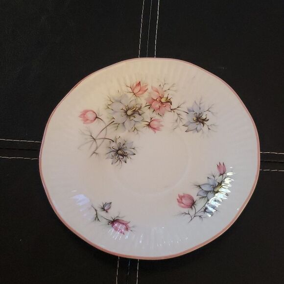 Vintage QUEEN'S Fine Bone China Tea Cup Saucer Rosina England 1875 Floral Rare - Picture 4 of 8